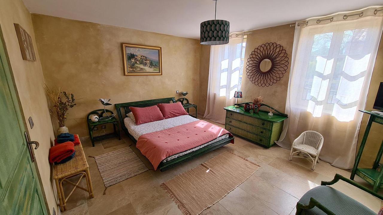 Le Jardinet De Rosa Maison De Village Eygalières Exteriör bild